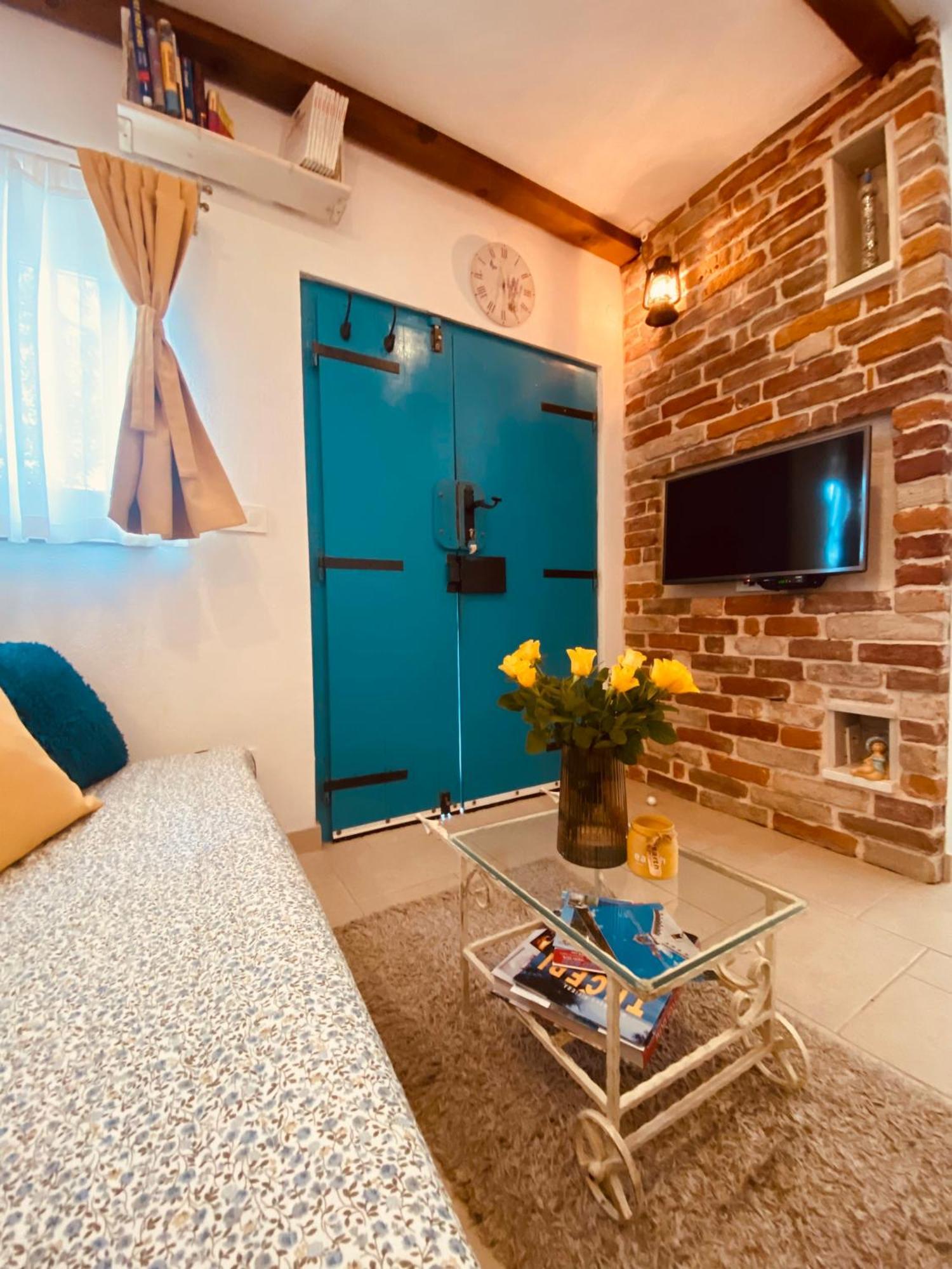 Mediteran Tucepi Luaran gambar